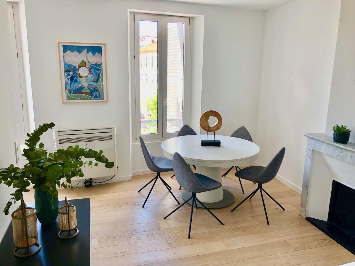 Bright & Modern Apartment In The Heart Of أنتيب المظهر الخارجي الصورة
