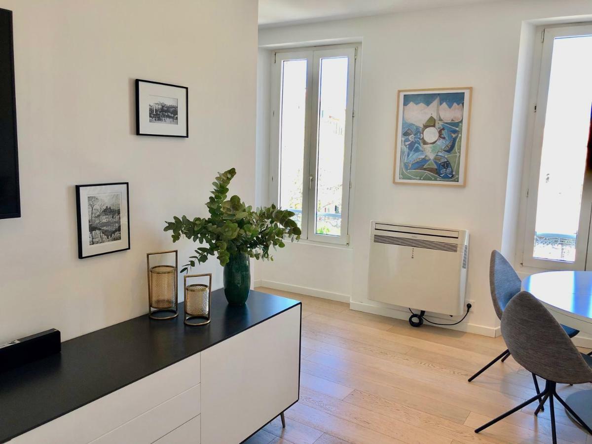 Bright & Modern Apartment In The Heart Of أنتيب المظهر الخارجي الصورة
